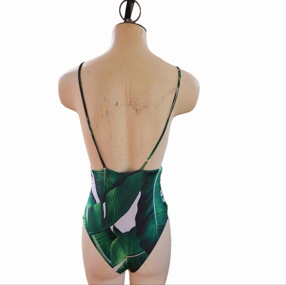 Leaf Print V neck Push Up One Piece w/Cut Out Sides Sz XS - Picture 3 of 6